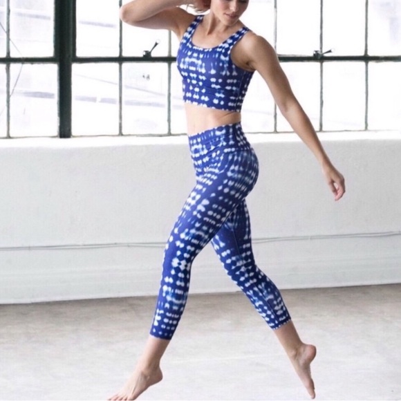 DYI Pants - DYI Define Your Inspiration Blue Tie Dye Yoga Pants Leggings Size Small